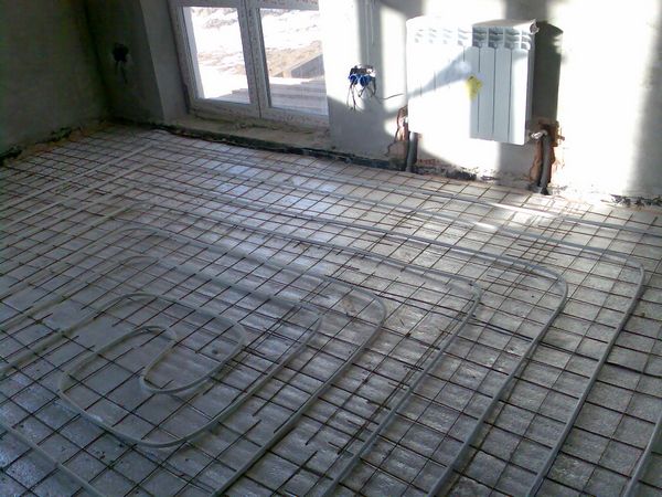 Тёплые полы разложенные до заливки бетона